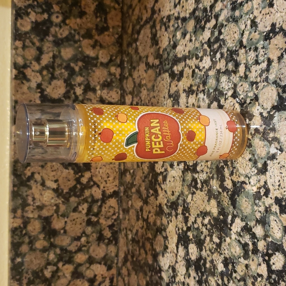 BBW Pumpkin Pecan Waffles Fine fragrance mist